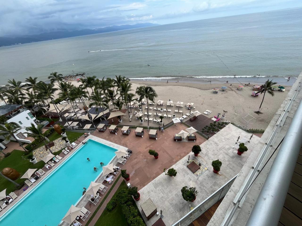 Icon Vallarta, Puerto Vallarta Luaran gambar